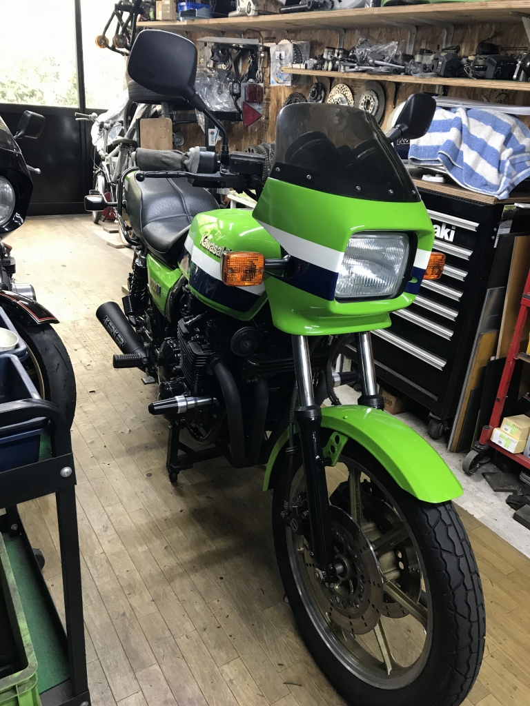 Z1000R1 H.Y様 スプロケットカバー交換 | GREEN GARAGE