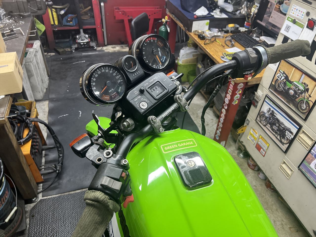 Z1000J2 S.K様 ワークスS1仕様 エンジンマウントインシュレーターの