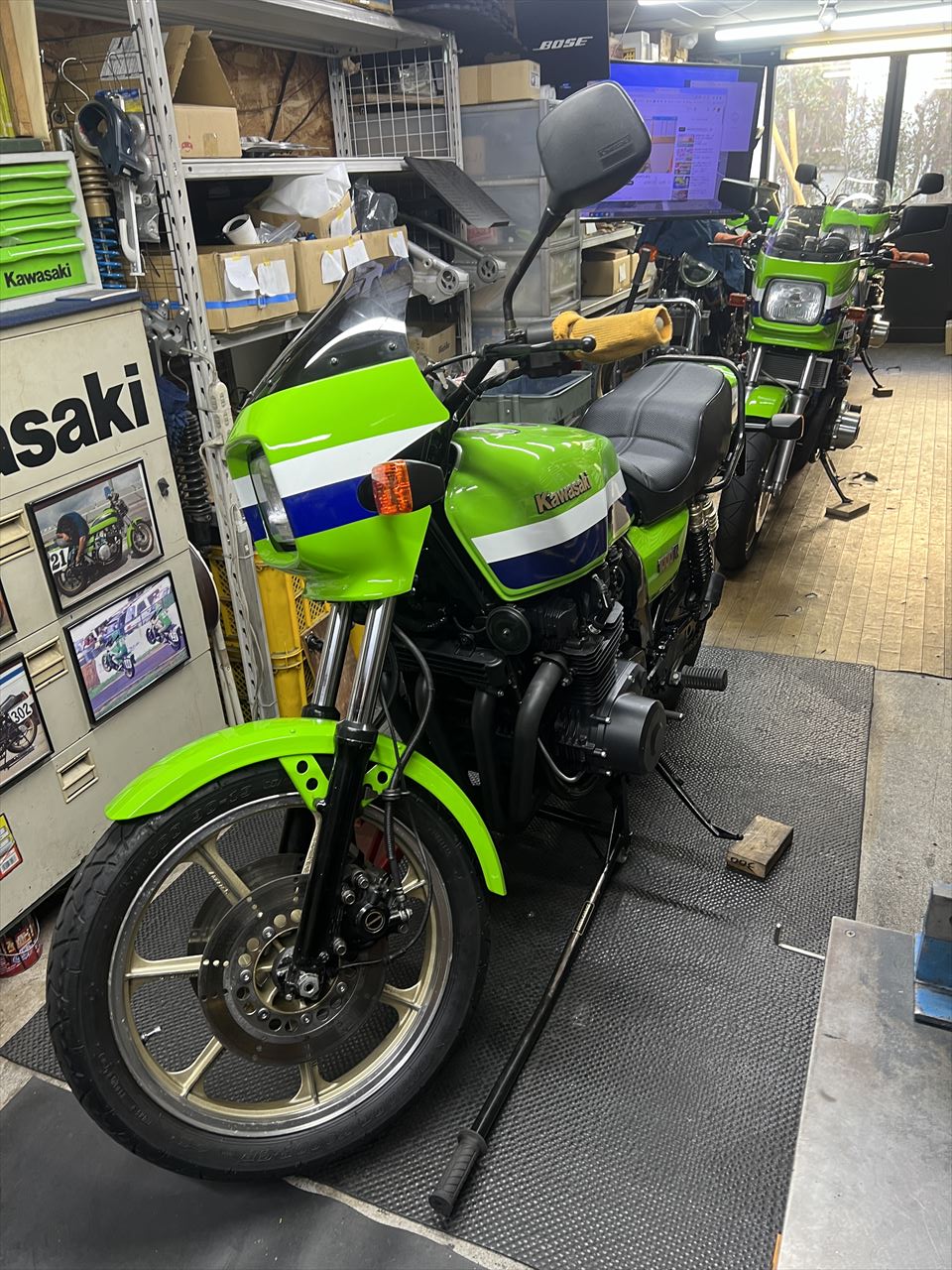 Z1000R1 O.T様 ミッションカバーオイルシール交換 スピードセンサーキット取り付け | GREEN GARAGE